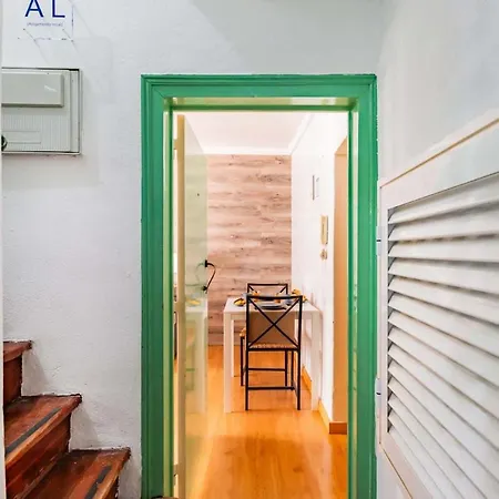 Live Alfama By Tram 28 | 1br
